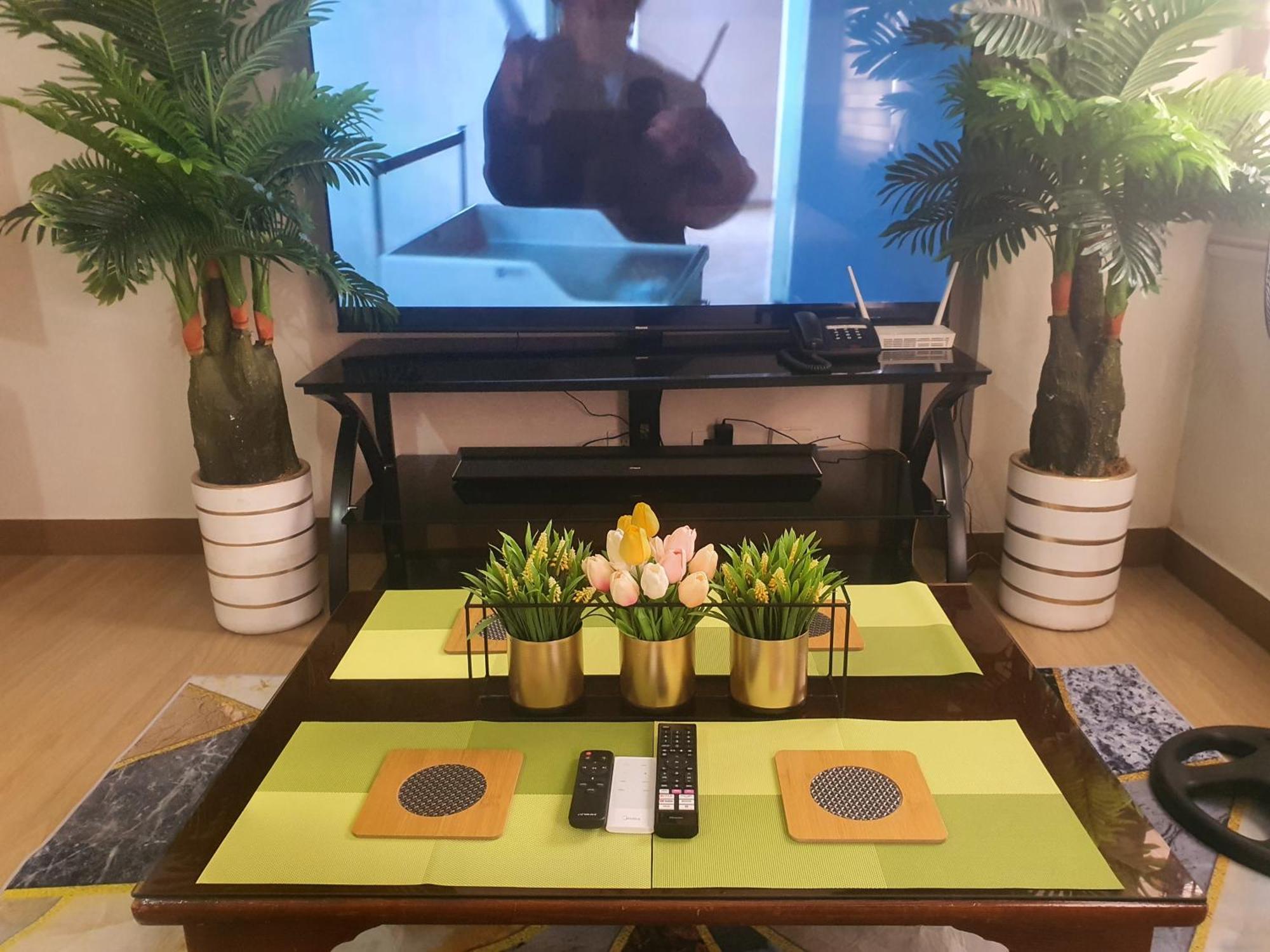 Staycation Ni Inday Trece Martires Kültér fotó