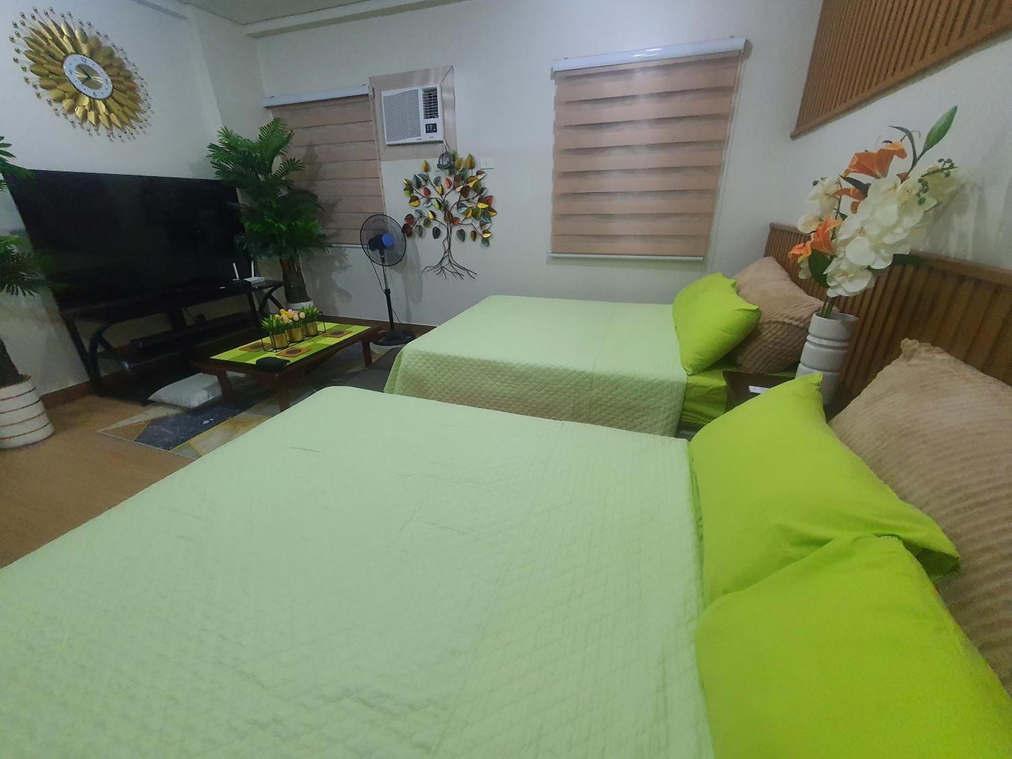 Staycation Ni Inday Trece Martires Kültér fotó